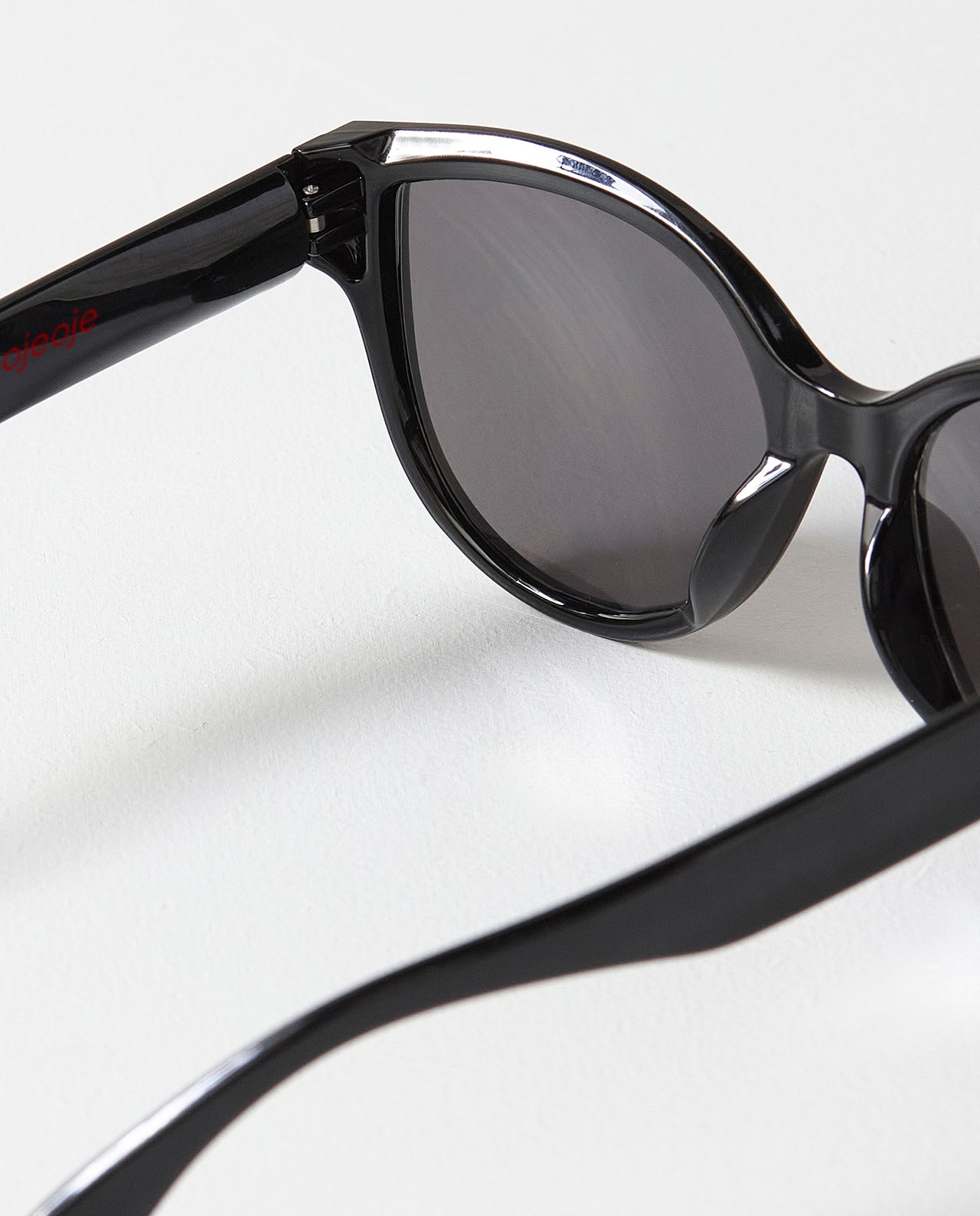 OjeOje J Sunglasses - black